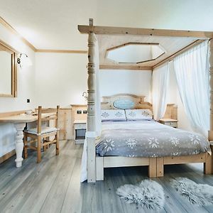 Pokój typu deluxe z łóżkiem king-size